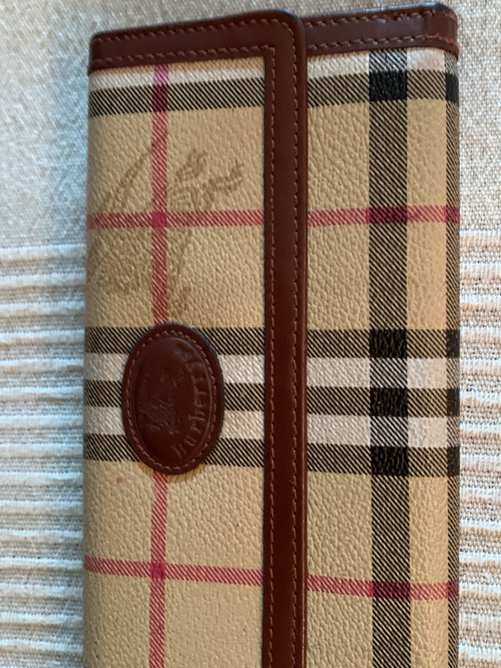 Burberry vintage Plaid Tan and Brown women’s Wallet - Classic Check Design
